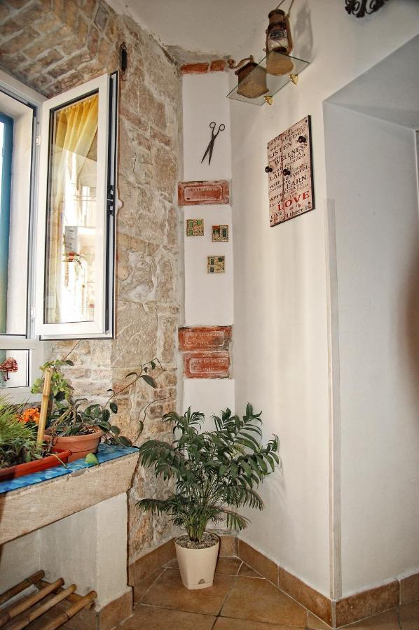 Studio Apartment Sretna Σπλιτ Εξωτερικό φωτογραφία
